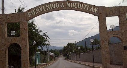 Secuestra comando armado a siete personas en Chacotla, Guerrero