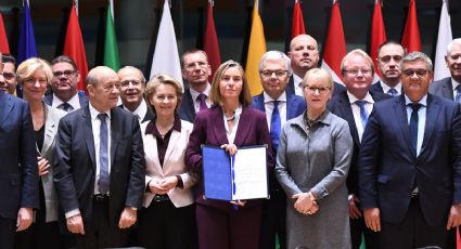 Unión Europea firma pacto de seguridad y defensa 