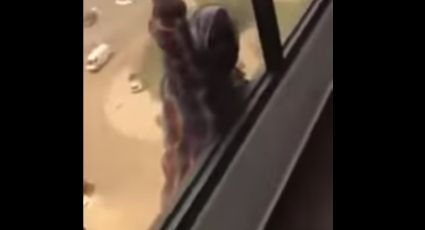 Mujer cae de ventana mientras su empleadora la graba