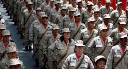 Expande Maduro milicia a 500 mil civiles armados