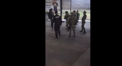 Condena FES Acatlán forcejeo entre civiles y militares a sus puertas