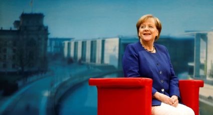 Merkel registra caída en popularidad a seis semanas de elecciones