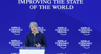 Theresa May reclama nuevas medidas para el comercio libre en Davos (VIDEO)