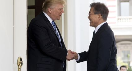 Presidente de Corea del Sur acuerda con Trump retrasar maniobras por Olímpicos de Invierno