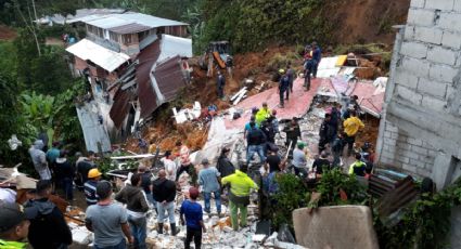 Deslizamiento de tierra deja 11 muertos en Colombia (VIDEO)