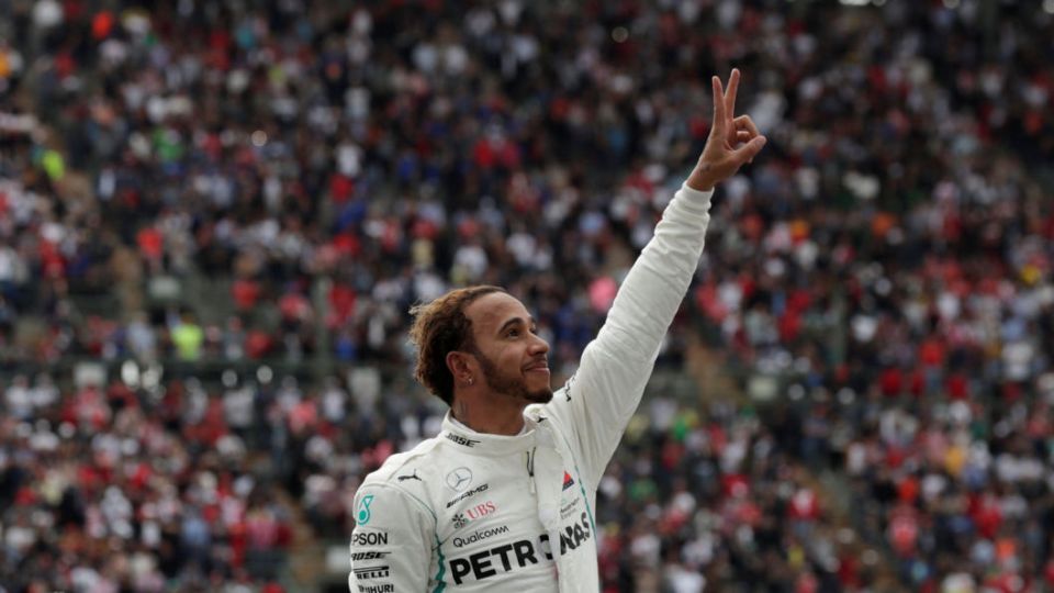 Lewis Hamilton se anota un touchdown en la NFL.