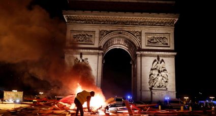 Protesta en París por alza de combustible termina en violencia