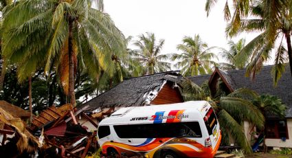 Tsunami en Indonesia suma 281 muertos (VIDEO)