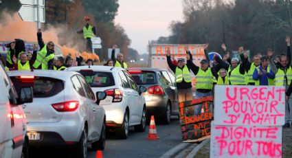 Francia elimina aumento de impuestos a gasolina ante protestas de 'chalecos amarillos'