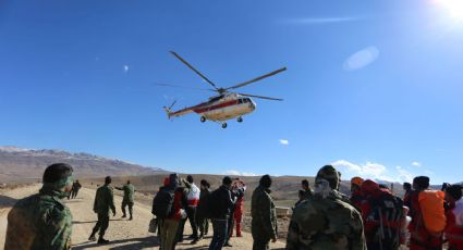 Localizan restos de avión que se estrelló en Irán 