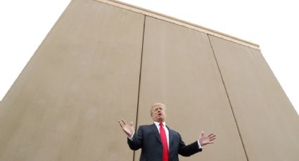 Donald Trump supervisa prototipos del muro fronterizo en California