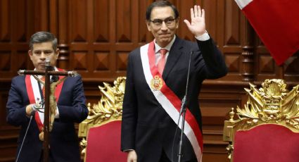 Vizcarra jura como nuevo presidente de Perú (VIDEO)