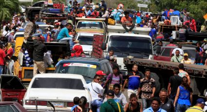 Cuatro de cada 10 venezolanos piensan salir de Venezuela: sondeo