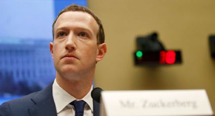 Zuckerberg se compromete a colaborar con UE tras filtración de datos