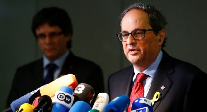 Nuevo presidente catalán pide a Rajoy reunirse para dialogar (VIDEO)
