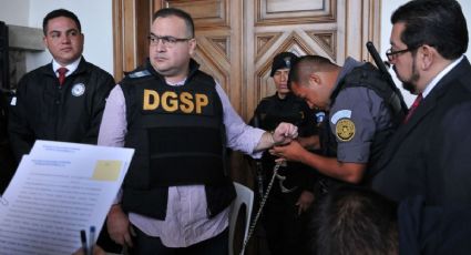 Imputan cinco delitos del fuero común a Javier Duarte