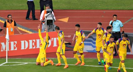 Pumas en la lona, cae 1-4 ante América en la ida de los cuartos de final (VIDEO)