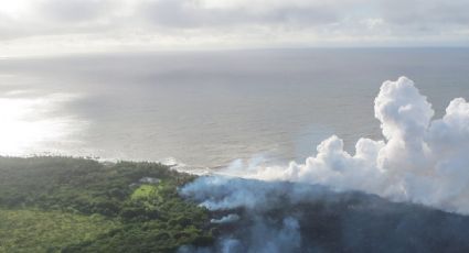 Erupciones del volcán Kilauea llegan al mar (VIDEO)