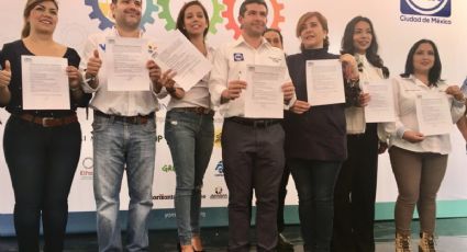 Candidatos capitalinos del Frente firman la Agenda de Movilidad 2018