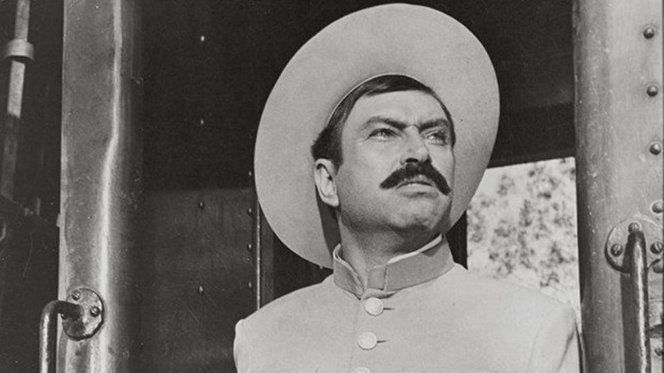 Pedro Armendáriz interpretó varias veces el papel de Pancho Villa.