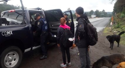 Rescatan policías de Fuerza de Tarea a dos extraviados en el Ajusco