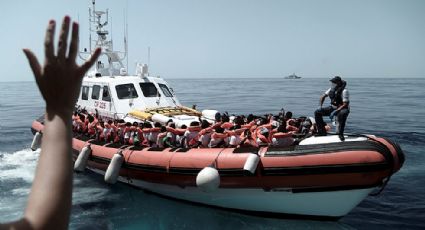 Mal estado del mar ocasiona que barco con migrantes 'Aquarius' cambie rumbo (VIDEO)