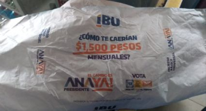 INE ordena al PAN suspender la entrega de papel para envolver tortillas