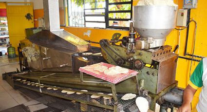 Niño de 2 años muere al caerle máquina de tortillas en Oaxaca