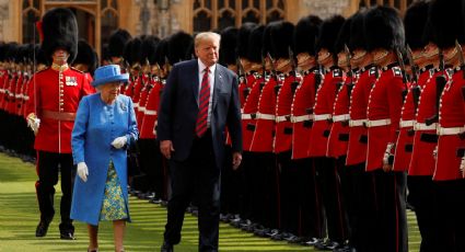 Trump llega con la reina Isabel II para tomar el té (VIDEO)