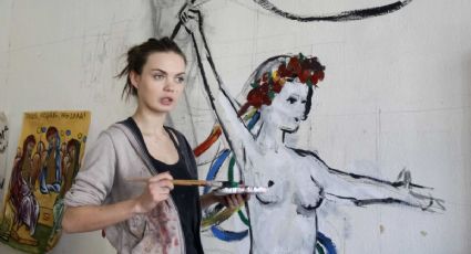 Cofundadora de grupo feminista Femen se suicida en París (VIDEO)