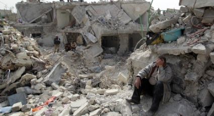 Ataques suicidas de Estado Islámico dejan más de 150 muertos en Siria