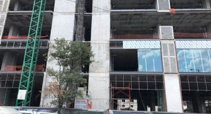 En NL, muere carpintero tras derrumbe de edificio en construcción (FOTOS)