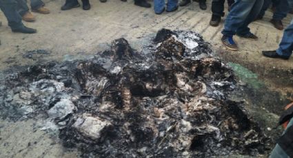 Hombres encapuchados saquean y queman papelería electoral en Chiapas (VIDEO)