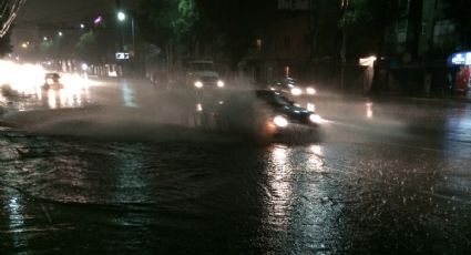 Siguen en alerta servicios de emergencia ante lluvias en CDMX