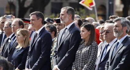 Recuerdan a víctimas de atentados en Cataluña (VIDEO)