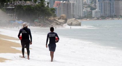 Lluvias y apagones en Acapulco por tormenta tropical Ileana