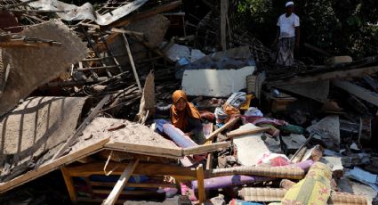 Nuevo sismo en Indonesia genera pánico en población (VIDEO)