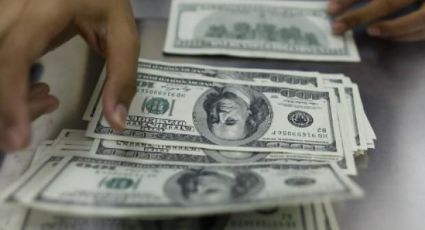 BMV cierra a la baja; dólar termina sesión en 19.01 pesos