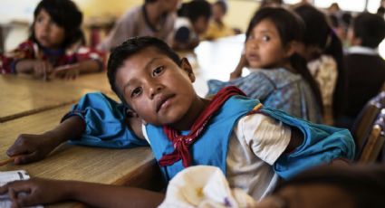 Indígenas viven un atraso educativo de tres décadas: INEE y UNICEF