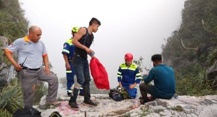 Rescatan a hombres extraviados en cerro de Nuevo León