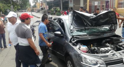 Automovilista atropella a tres en manifestación en Cuernavaca