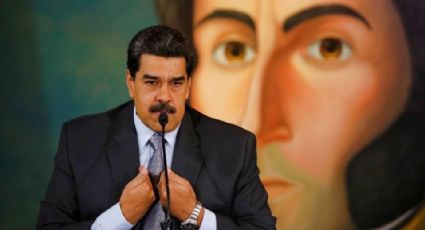 Venezuela expulsa a diplomáticos de El Salvador
