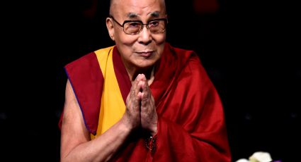 Dalai Lama es dado de alta después de tres días en hospital (VIDEO)
