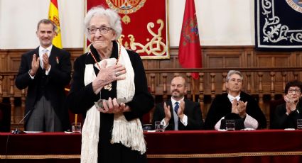 Recibe Premio Cervantes la poeta uruguaya Ida Vitale