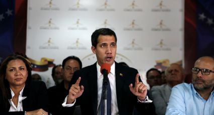 Guaidó denuncia que el oficialismo trata de "cerrar" el Parlamento venezolano