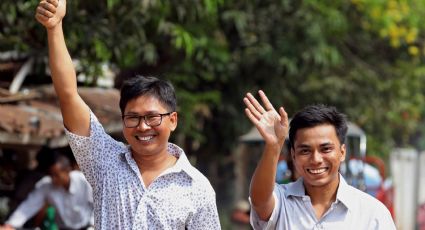 Reporteros encarcelados de Reuters en Birmania son liberados (VIDEO)