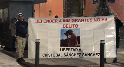 Activistas demandan liberación de defensores de migrantes frente a Palacio Nacional