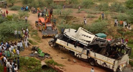 Accidente de tránsito en India deja 29 personas fallecidas