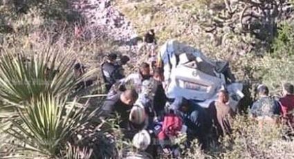 Volcadura de combi colectiva deja siete muertos en Hidalgo