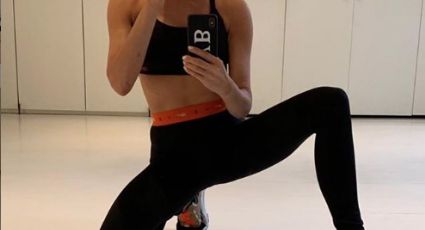 Victoria Beckham muestra con sensual foto su flexibilidad (FOTO)